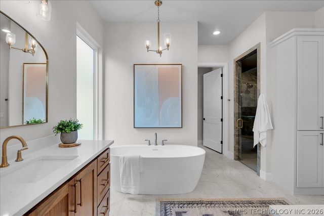 1207 N 71st Place, Broken Arrow, OK 74014