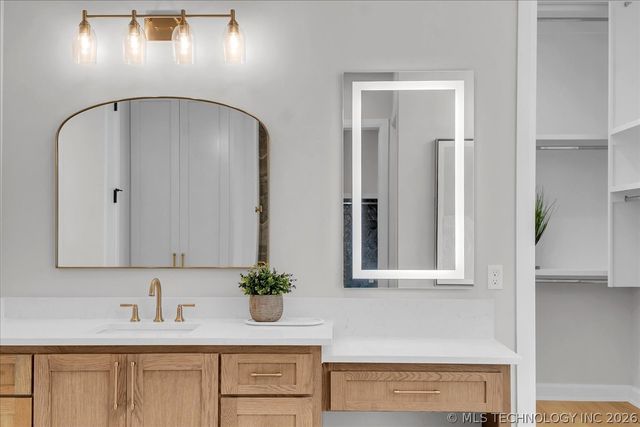 1207 N 71st Place, Broken Arrow, OK 74014