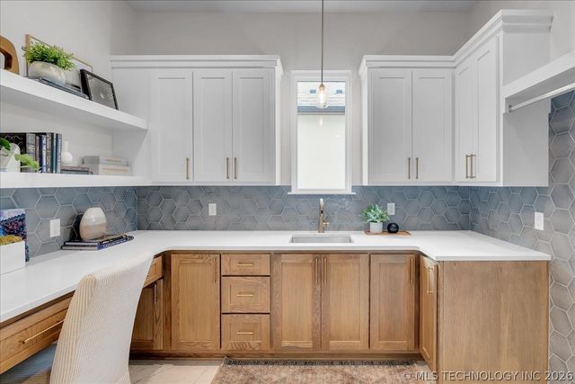 1207 N 71st Place, Broken Arrow, OK 74014