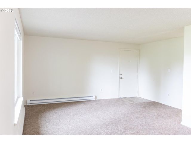 8856 Se JANNSEN Rd, Clackamas, OR 97015