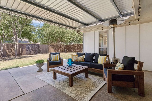 901 Autumn Lake Drive, Allen, TX 75002