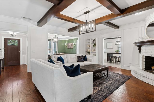901 Autumn Lake Drive, Allen, TX 75002