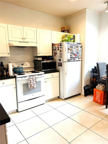 860 N ORANGE AVENUE 276, Orlando, FL 32801