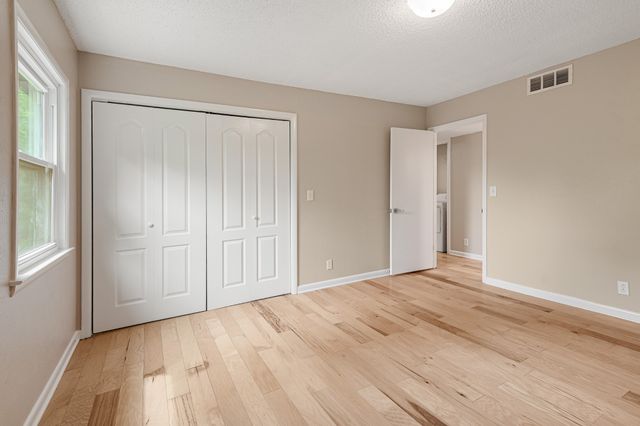 21 Vaughns Gap Rd Apt 23, Nashville, TN 37205