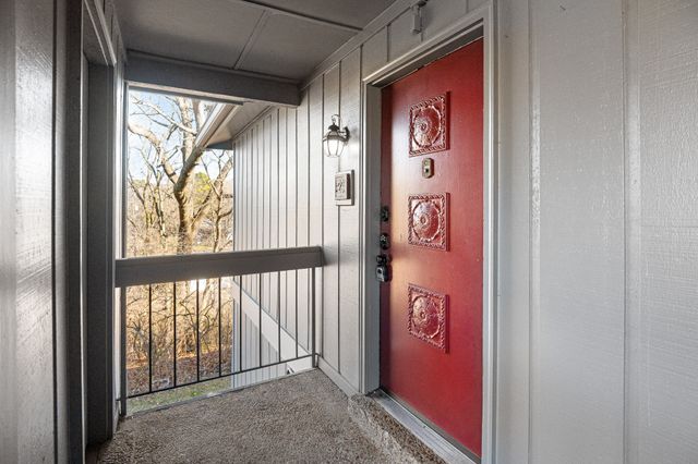 21 Vaughns Gap Rd Apt 23, Nashville, TN 37205