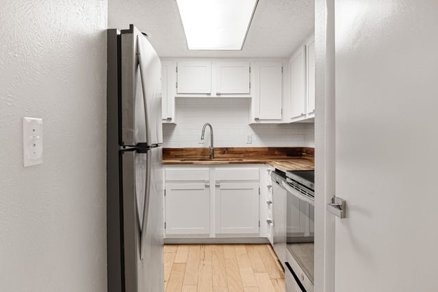 21 Vaughns Gap Rd Apt 23, Nashville, TN 37205