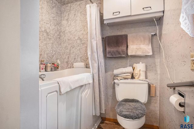 45265 SD 34 Hwy Highway, Madison, SD 57042