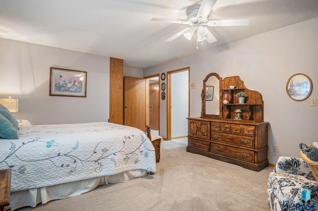 45265 SD 34 Hwy Highway, Madison, SD 57042