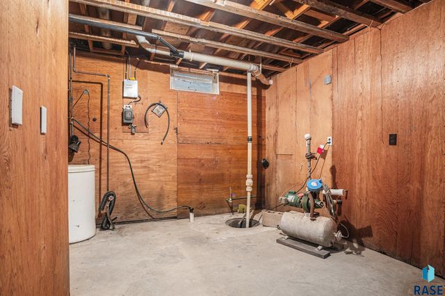 45265 SD 34 Hwy Highway, Madison, SD 57042