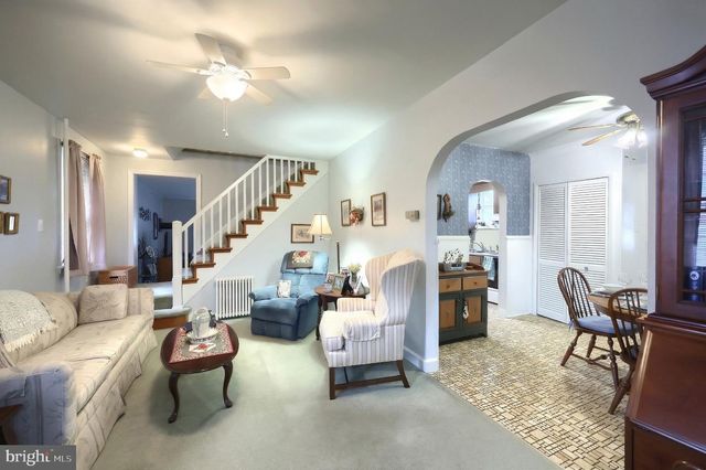 141 EVERGREEN LN, York, PA 17408