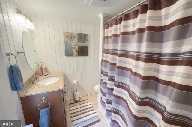 141 EVERGREEN LN, York, PA 17408