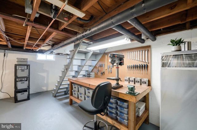 141 EVERGREEN LN, York, PA 17408