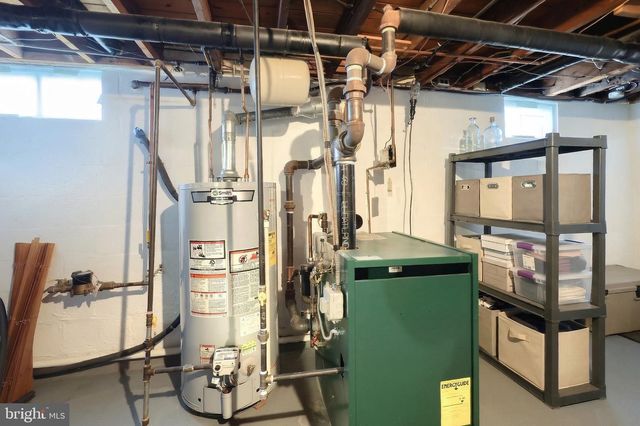 141 EVERGREEN LN, York, PA 17408