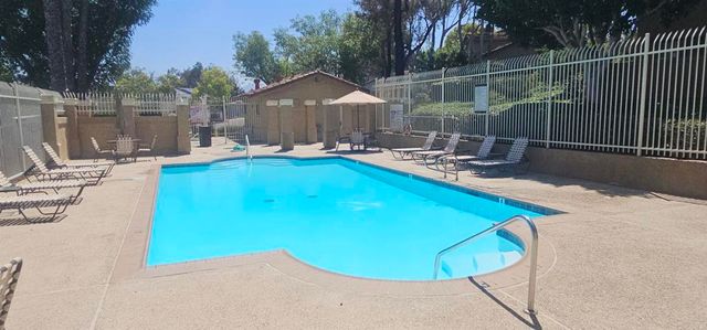 11842 Paseo Lucido 69, San Diego, CA 92128
