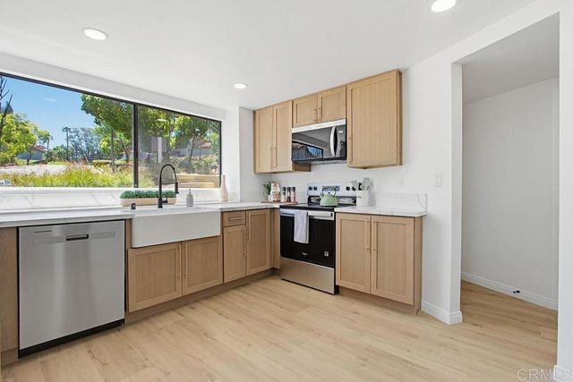 11842 Paseo Lucido 69, San Diego, CA 92128
