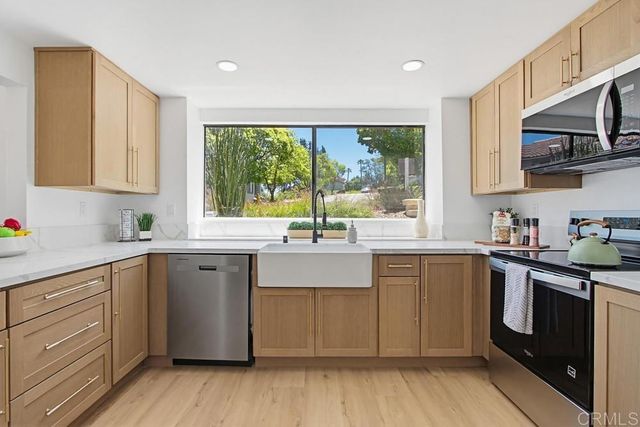 11842 Paseo Lucido 69, San Diego, CA 92128