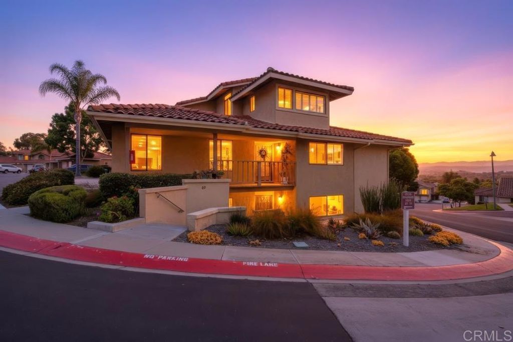 11842 Paseo Lucido 69, San Diego, CA 92128
