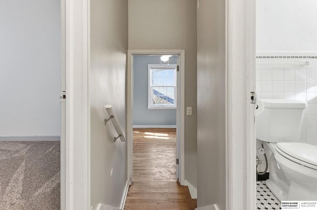 5020 Bedford Avenue, Omaha, NE 68104