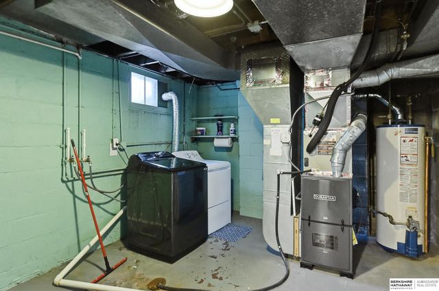 5020 Bedford Avenue, Omaha, NE 68104