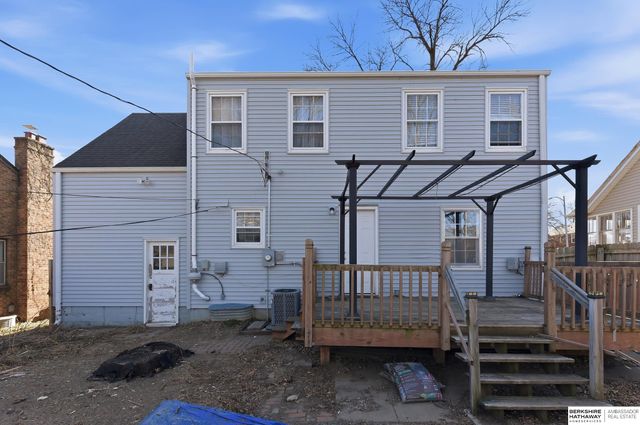 5020 Bedford Avenue, Omaha, NE 68104