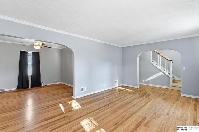 5020 Bedford Avenue, Omaha, NE 68104