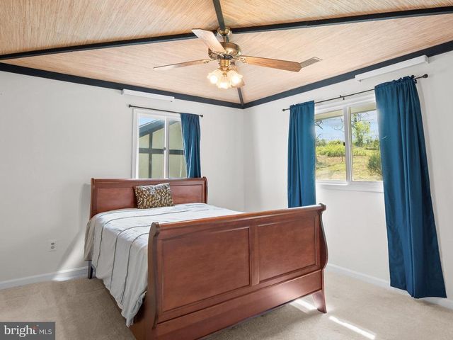 8396 RIXEYVILLE RD, Rixeyville, VA 22737