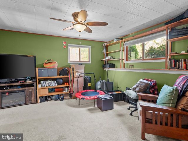 8396 RIXEYVILLE RD, Rixeyville, VA 22737