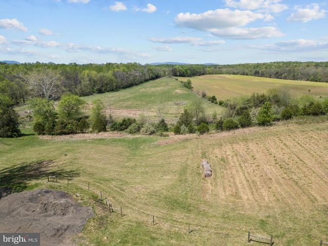 8396 RIXEYVILLE RD, Rixeyville, VA 22737