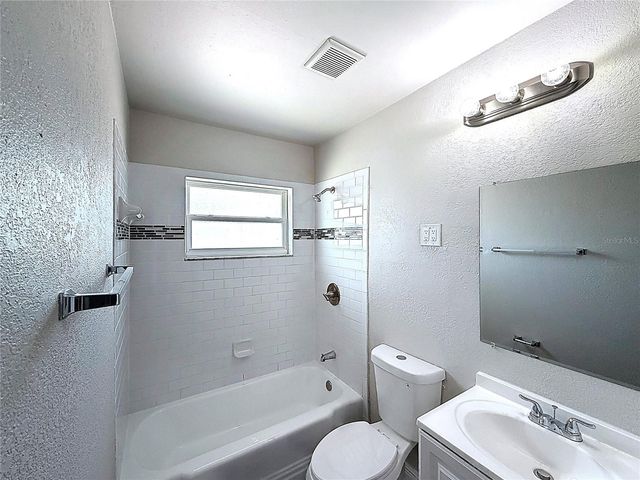 7503 W NEW ORLEANS AVENUE, Tampa, FL 33615