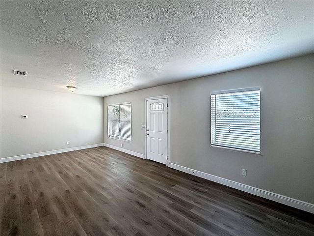 7503 W NEW ORLEANS AVENUE, Tampa, FL 33615