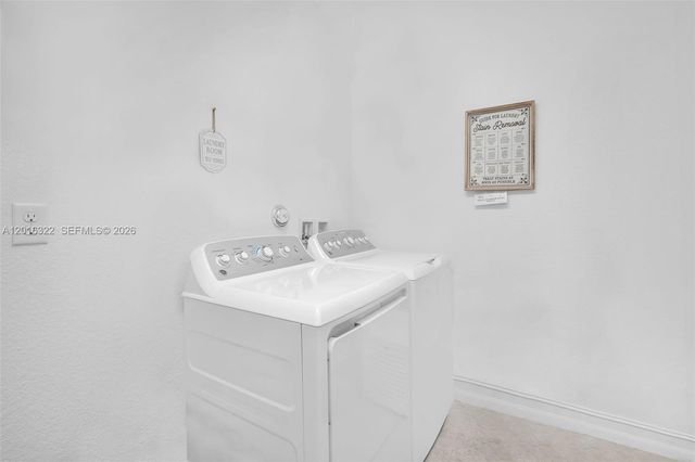 11568 SW 13th Ln, Pembroke Pines, FL 33025