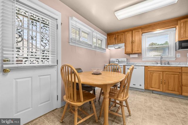 312 4TH AVE, Halethorpe, MD 21227