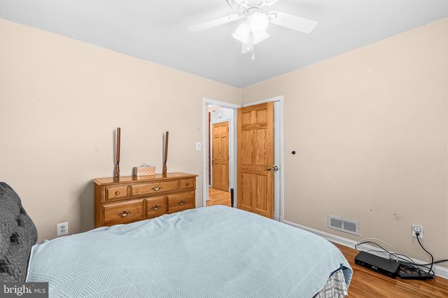312 4TH AVE, Halethorpe, MD 21227