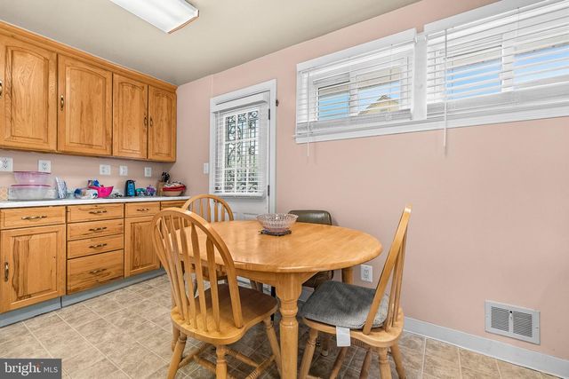 312 4TH AVE, Halethorpe, MD 21227