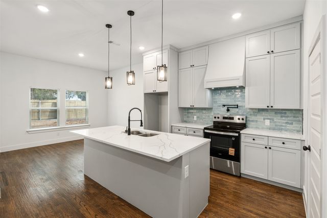 102 Channelview, Trinidad, TX 75163