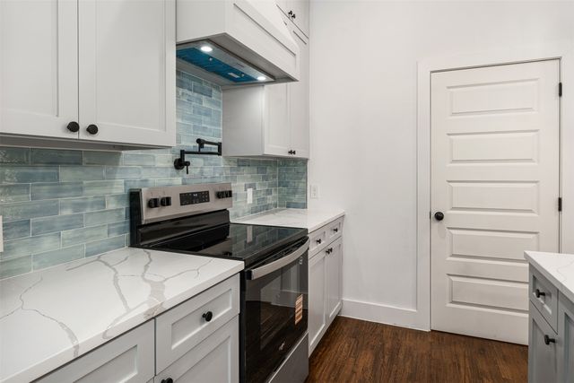 102 Channelview, Trinidad, TX 75163