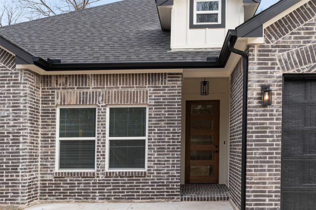 102 Channelview, Trinidad, TX 75163