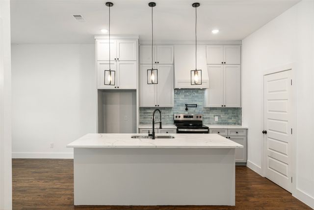 102 Channelview, Trinidad, TX 75163