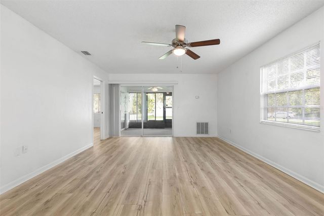 24 KINGS COLONY COURT, Palm Coast, FL 32137