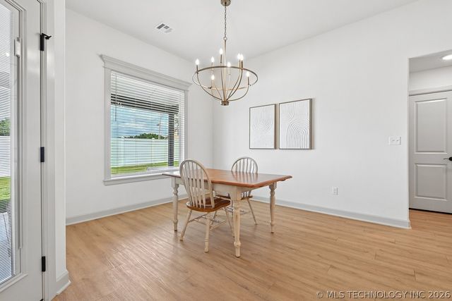 1617 N 72nd Street, Broken Arrow, OK 74014