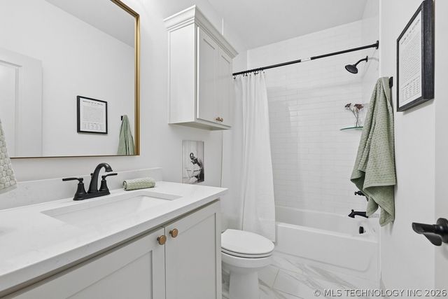 1617 N 72nd Street, Broken Arrow, OK 74014