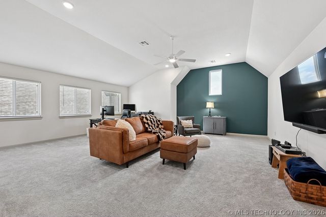 1617 N 72nd Street, Broken Arrow, OK 74014
