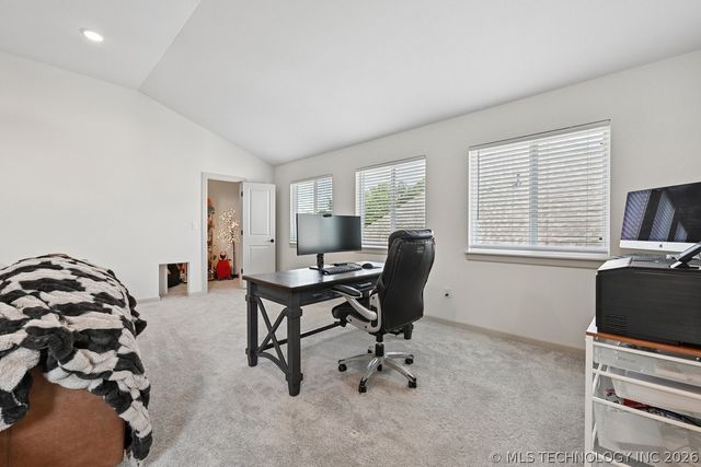 1617 N 72nd Street, Broken Arrow, OK 74014