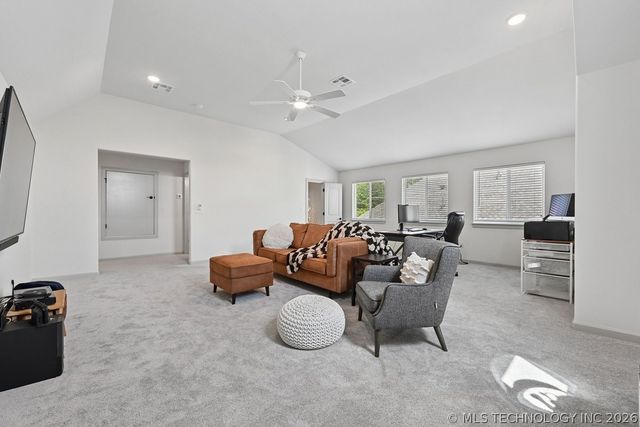 1617 N 72nd Street, Broken Arrow, OK 74014
