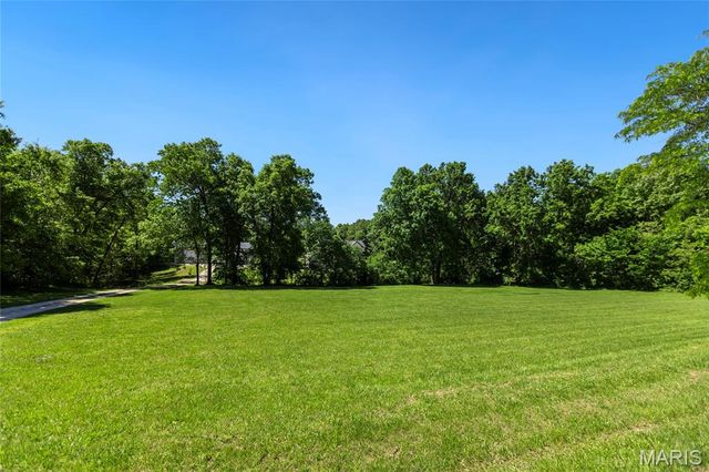 21762 Country Life Acres, Warrenton, MO 63383