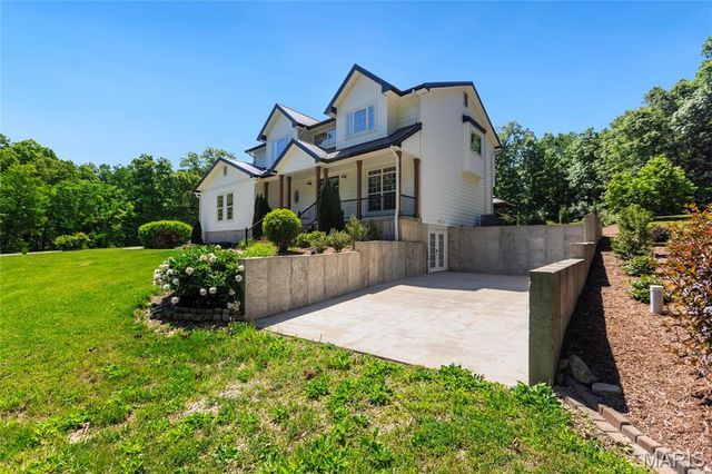 21762 Country Life Acres, Warrenton, MO 63383