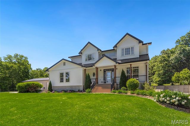 21762 Country Life Acres, Warrenton, MO 63383