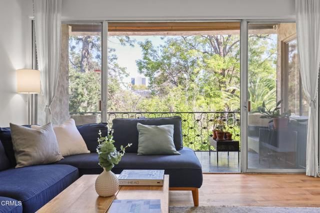 985 E California Boulevard 305, Pasadena, CA 91106