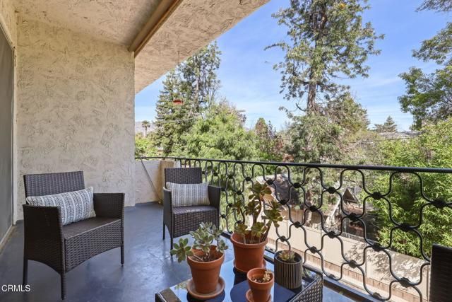 985 E California Boulevard 305, Pasadena, CA 91106