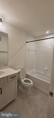 19714 MISTY MOSS SQ, Ashburn, VA 20147